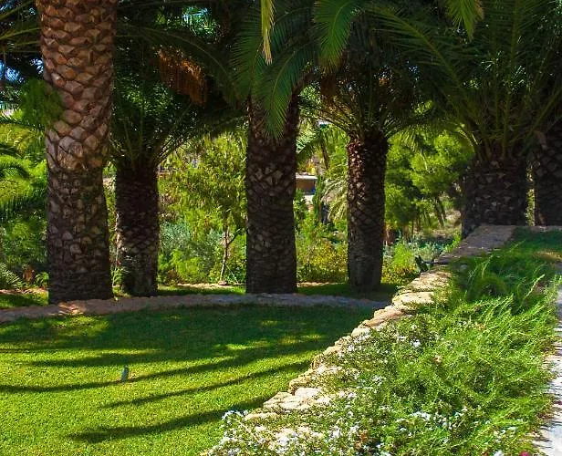 Altozano With Pool, Barbeque, Large Garden, And Fantastic Sea Views Villa *