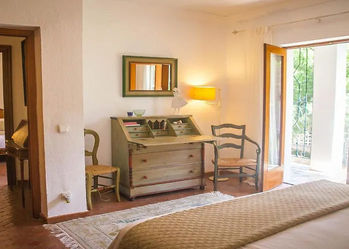 Altozano With Pool, Barbeque, Large Garden, And Fantastic Sea Views Villa